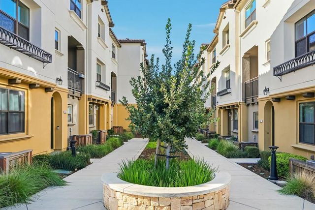 815 Santa Cecilia Terrace, Sunnyvale, CA 94085