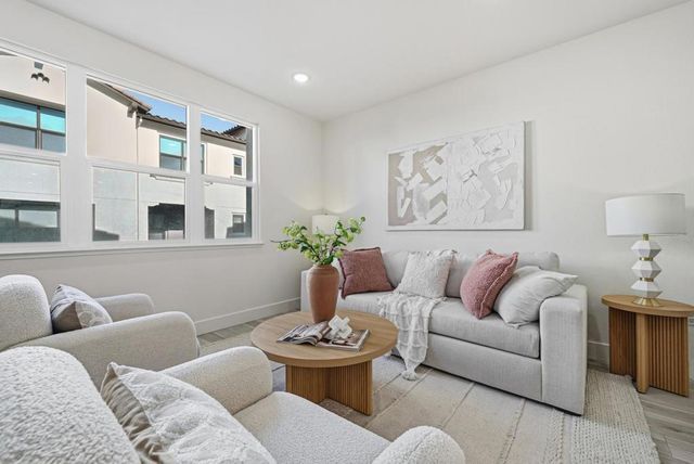 815 Santa Cecilia Terrace, Sunnyvale, CA 94085