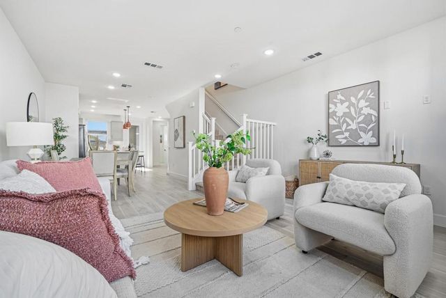 815 Santa Cecilia Terrace, Sunnyvale, CA 94085