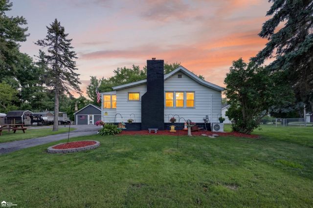 1442 Natalie Drive, Burton, MI 48529