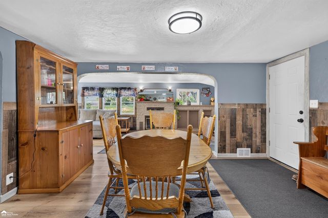 1442 Natalie Drive, Burton, MI 48529