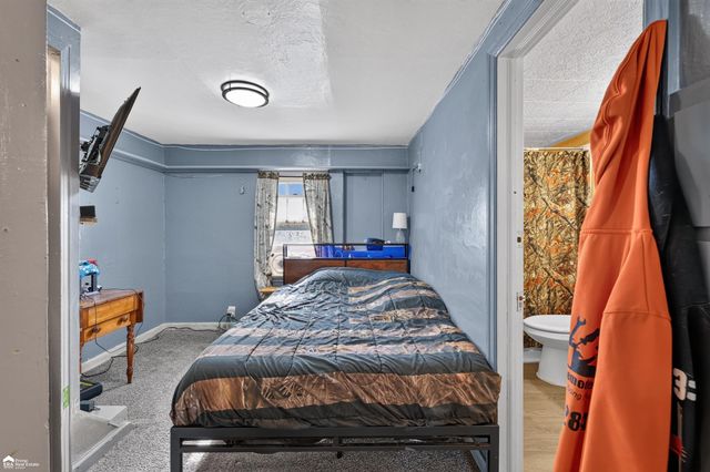 1442 Natalie Drive, Burton, MI 48529