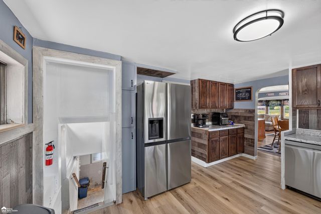 1442 Natalie Drive, Burton, MI 48529