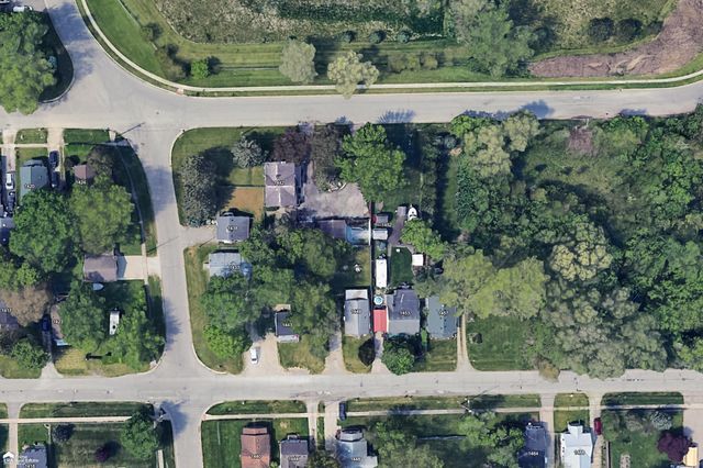 1442 Natalie Drive, Burton, MI 48529