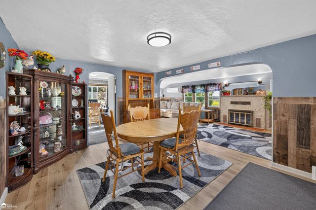 1442 Natalie Drive, Burton, MI 48529