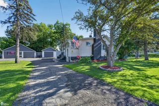 1442 Natalie Drive, Burton, MI 48529
