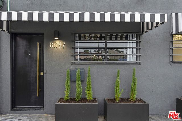 8687 Venice Boulevard, Los Angeles, CA 90034