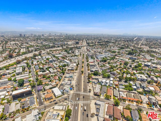 8687 Venice Boulevard, Los Angeles, CA 90034