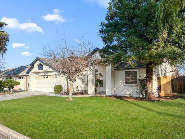 8534 N Meridian Avenue, Fresno, CA 93720