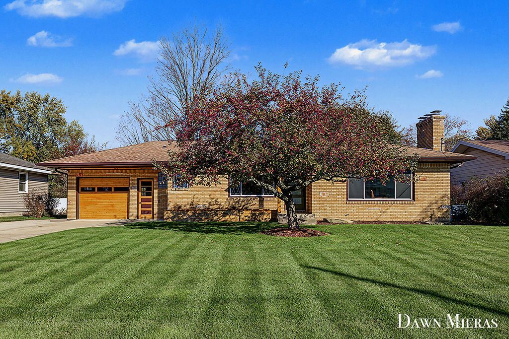 543 Brownell Street Se, Gaines Twp, MI 49548