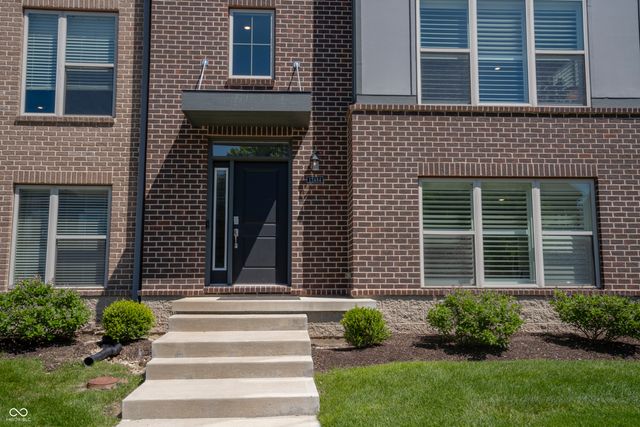 13484 Erlen Drive, Fishers, IN 46037