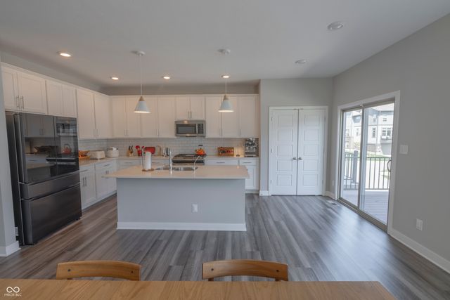 13484 Erlen Drive, Fishers, IN 46037