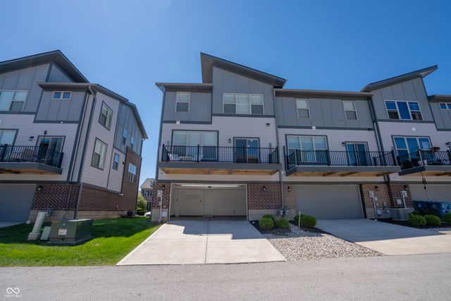 13484 Erlen Drive, Fishers, IN 46037