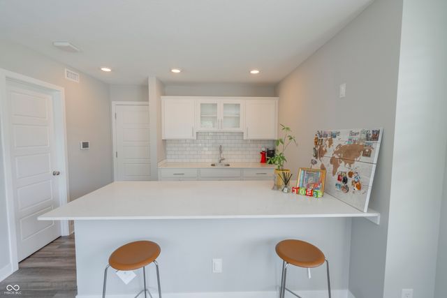 13484 Erlen Drive, Fishers, IN 46037
