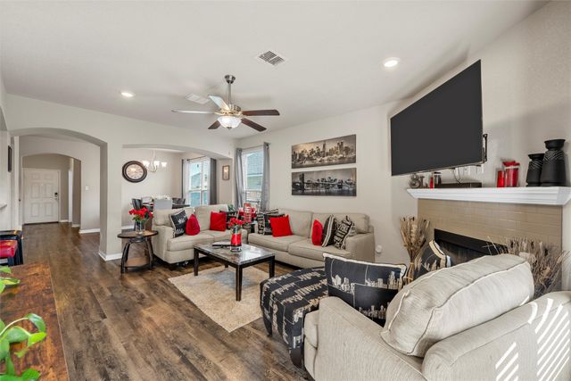 10620 Langham Drive, Waco, TX 76708