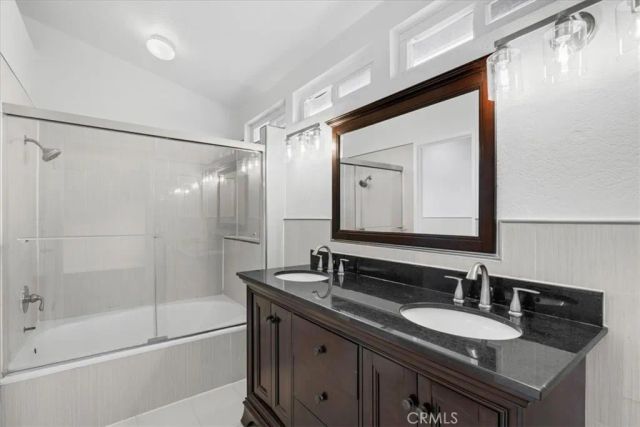 386 Arthur, Corona, CA 92879