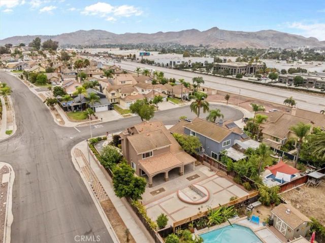 386 Arthur, Corona, CA 92879