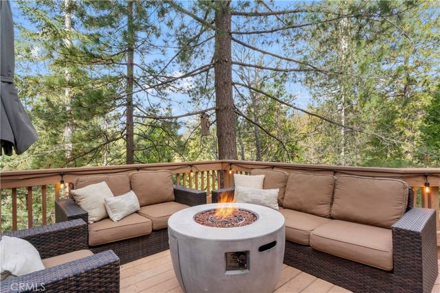 269 Massive, Lake Arrowhead, CA 92352