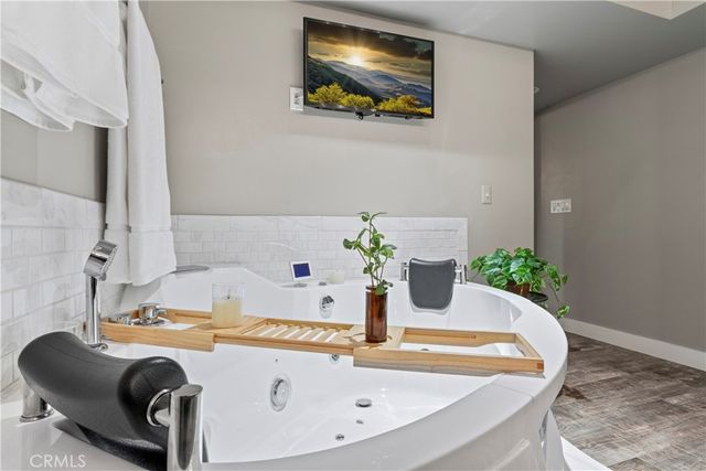 269 Massive, Lake Arrowhead, CA 92352