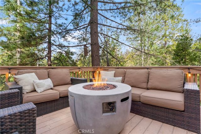 269 Massive, Lake Arrowhead, CA 92352