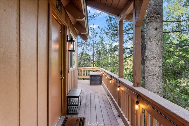269 Massive, Lake Arrowhead, CA 92352