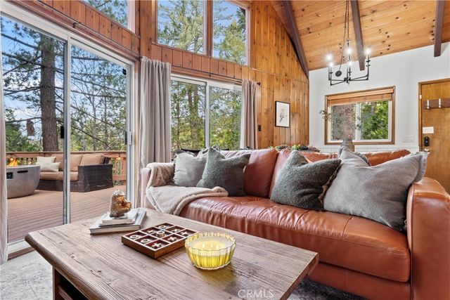 269 Massive, Lake Arrowhead, CA 92352