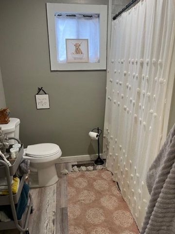 918 E 15th Ave, Winfield, KS 67156