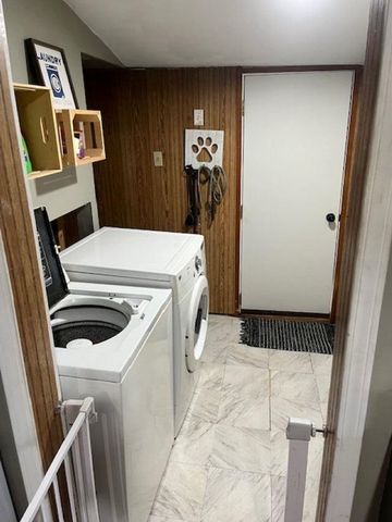 918 E 15th Ave, Winfield, KS 67156