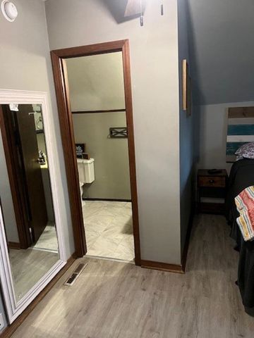 918 E 15th Ave, Winfield, KS 67156