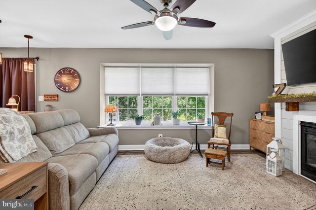 2807 GRAMERCY WAY, Mount Laurel, NJ 08054