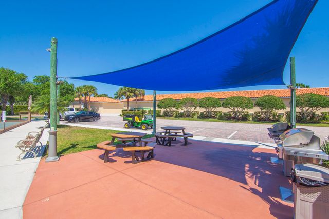 6 Harbour Isle Drive E Ph01, Fort Pierce, FL 34949