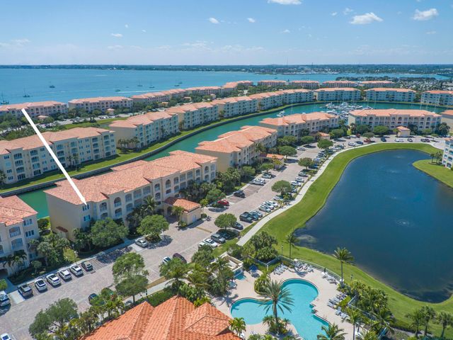 6 Harbour Isle Drive E Ph01, Fort Pierce, FL 34949