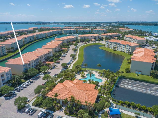 6 Harbour Isle Drive E Ph01, Fort Pierce, FL 34949