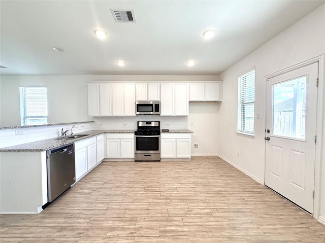 31343 Horseshoe Meadow Bend Lane, Fulshear, TX 77441
