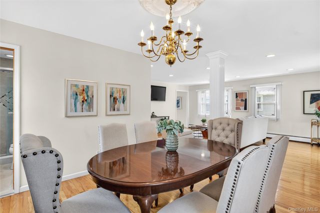 1019 Whittier Avenue, New Hyde Park, NY 11040