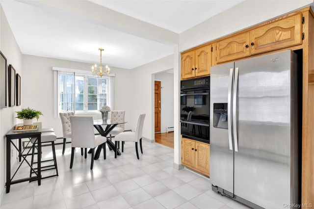 1019 Whittier Avenue, New Hyde Park, NY 11040