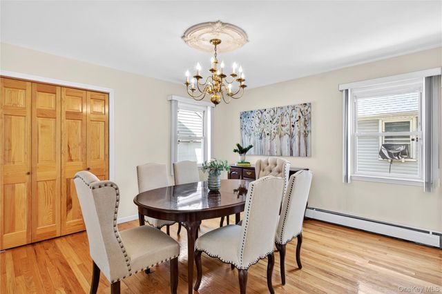 1019 Whittier Avenue, New Hyde Park, NY 11040