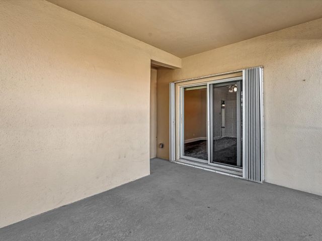 333 SE 20th Avenue 204, Deerfield Beach, FL 33441