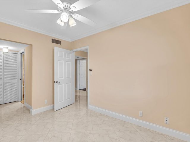 333 SE 20th Avenue 204, Deerfield Beach, FL 33441