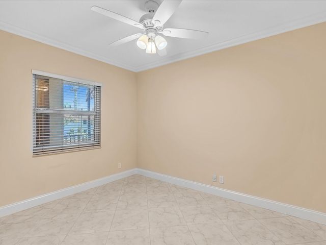333 SE 20th Avenue 204, Deerfield Beach, FL 33441