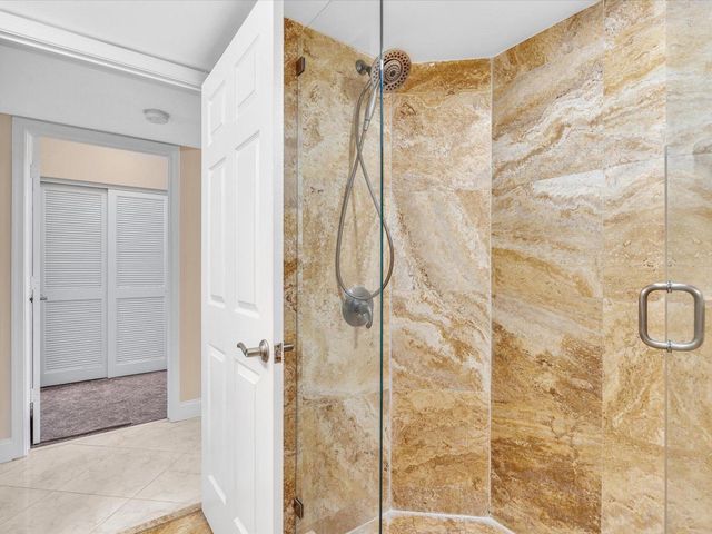 333 SE 20th Avenue 204, Deerfield Beach, FL 33441