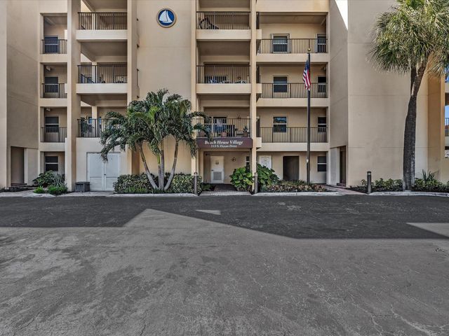 333 SE 20th Avenue 204, Deerfield Beach, FL 33441