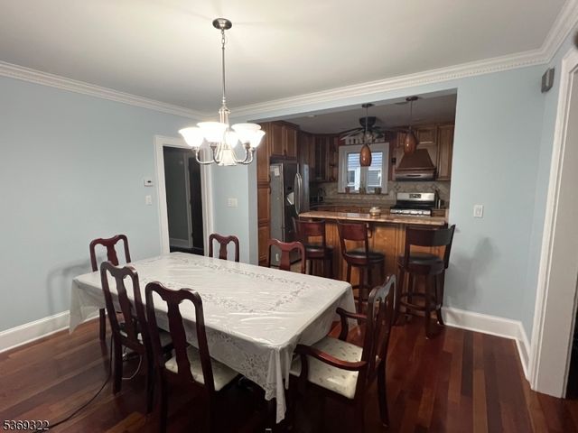 101 Ellington St, East Orange City, NJ 07017