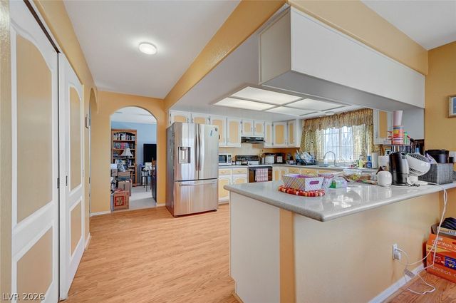 4910 East Philadelphia Avenue, Las Vegas, NV 89104