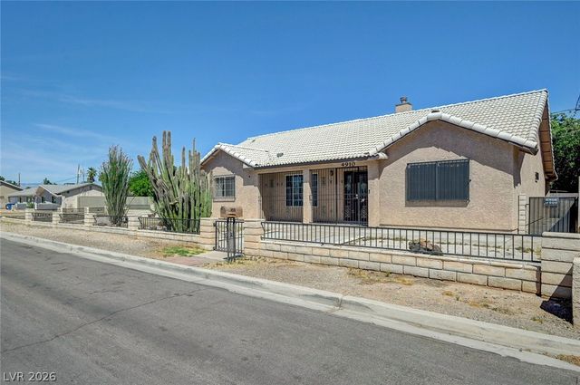 4910 East Philadelphia Avenue, Las Vegas, NV 89104