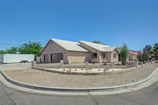 4910 East Philadelphia Avenue, Las Vegas, NV 89104