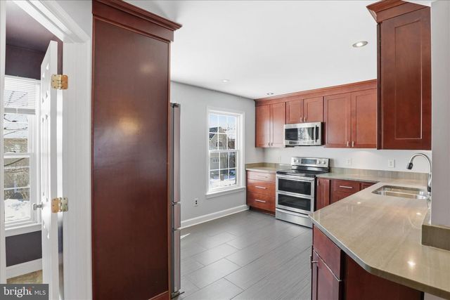 2314 SANFORD ST, Alexandria, VA 22301