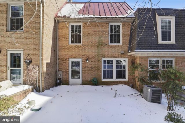 2314 SANFORD ST, Alexandria, VA 22301