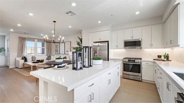 1750 E Park Street 20, Anaheim, CA 92805