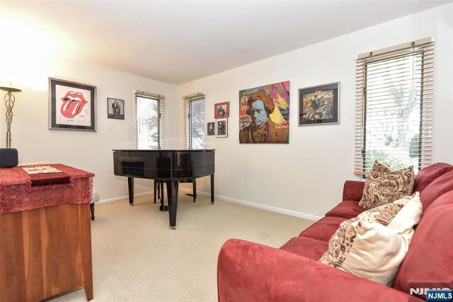 143 Fisher Road, Mahwah, NJ 07430